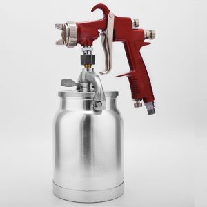 краскораспылитель создает немного более толстую пленку краски